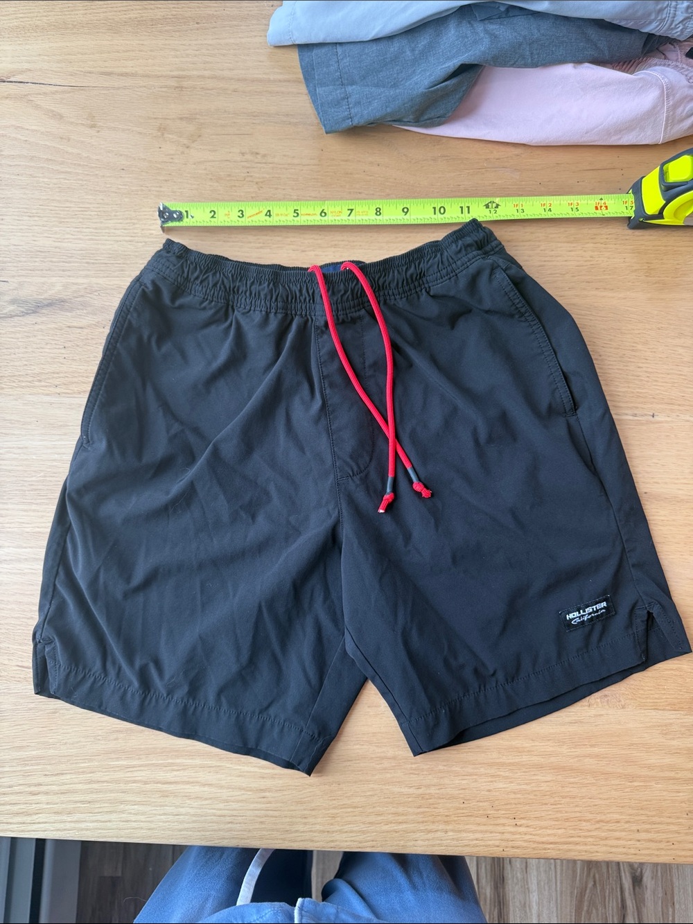 Hollister Black Athletic Shorts with Red Drawstring and compression